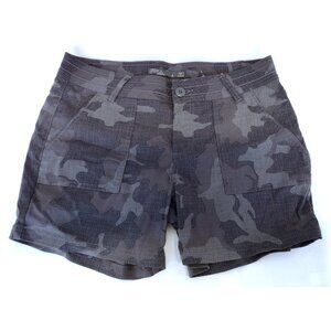 PrAna Olivia Gravel Camo Shorts Size 8